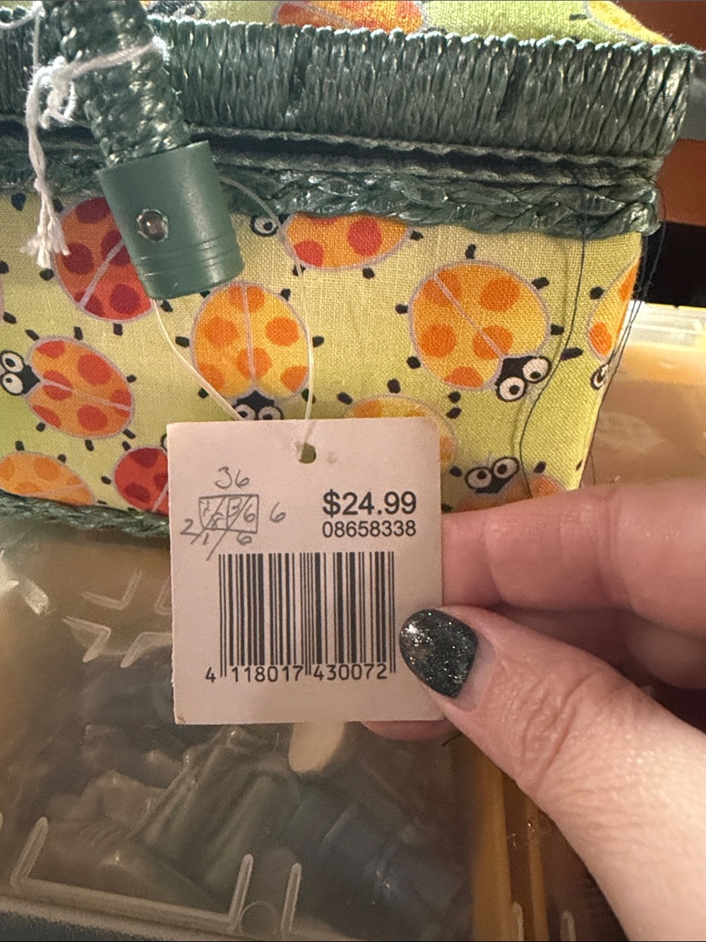 NWT Bright Ladybug-Print Fabric Sewing Box - Green - Picture 6 of 7